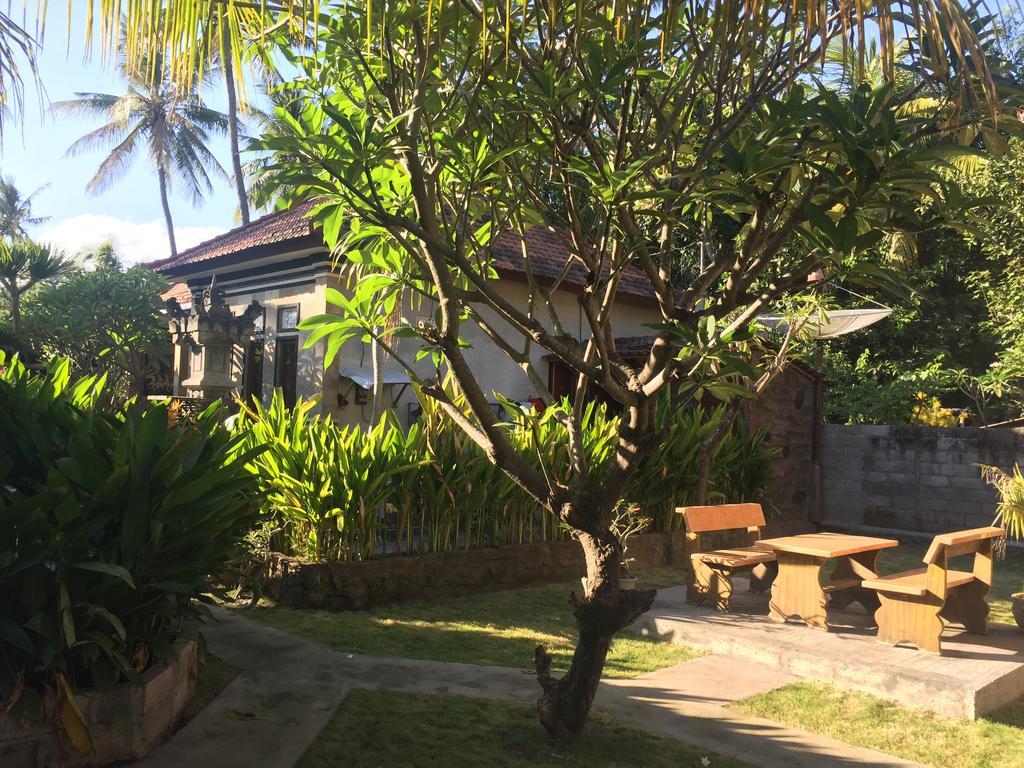 Kputra Homestay Amed Kültér fotó